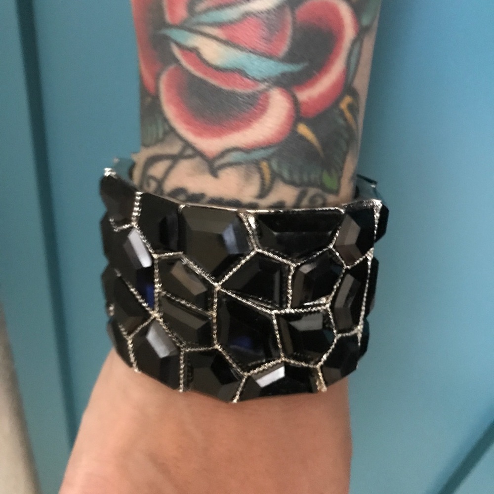 Jeweled cuff - Picture 2 of 2